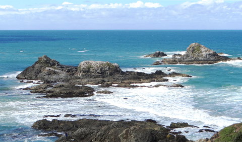 Three Sisters Walking Track - Accommodation Fremantle 3