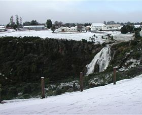 Waratah Falls - Accommodation Fremantle 1