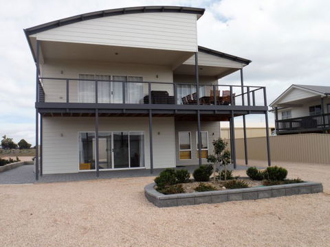 Ocean Swell - Accommodation Fremantle 3