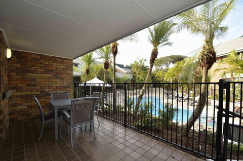 Glen Eden Beach Resort - Accommodation Fremantle 1