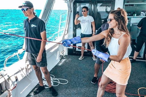 Rottnest Island 5-Course Deluxe Seafood Banquet Cruise - Accommodation Fremantle 6