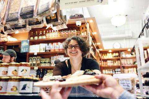 Queen Victoria Market Ultimate Foodie Tour - Accommodation Fremantle 13