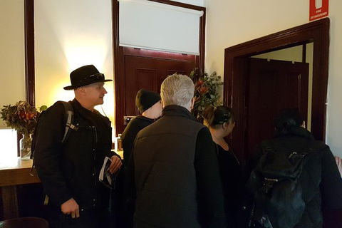 Melbourne Historical Walking Tour: Crime, Gangsters & Lolly Shops - Accommodation Fremantle 5
