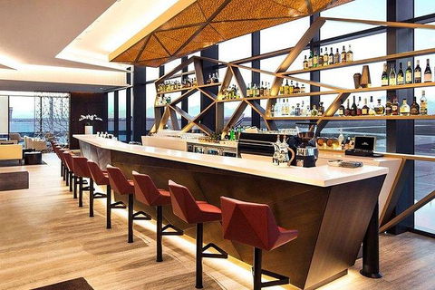 Melbourne Airport Lounge - The House, Terminal 2 - Accommodation Fremantle 1