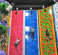 Indoor Climbing and Virtual Reality Adventure - Accommodation Fremantle