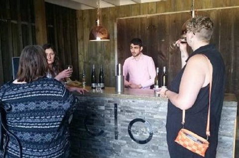 Tamar Valley Food And Wine Day Trip From Devonport, Ulverstone Or Burnie - Accommodation Fremantle 0