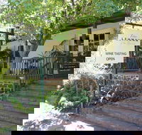Barossa Valley Wineries Tour with Tastings and Lunch from Adelaide - Accommodation Fremantle