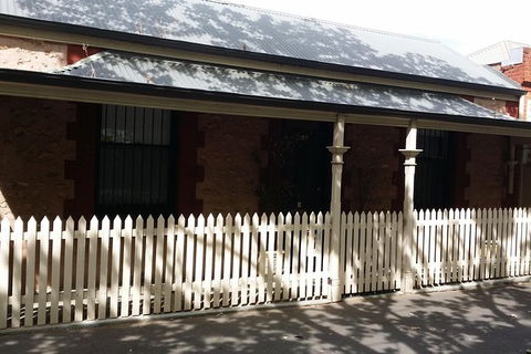 Stately Swagger Adelaide Walking Tour - Accommodation Fremantle 3