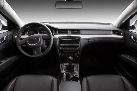 Round Trip Transfer In Private Vehicle From-to Airport In Adelaide Downtown - Accommodation Fremantle 4