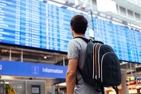 Round Trip Transfer In Private Vehicle From-to Airport In Adelaide Downtown - Accommodation Fremantle 5