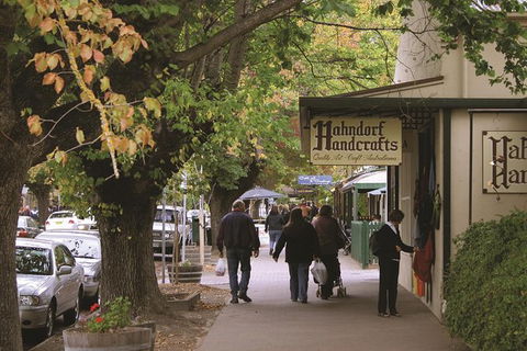 Adelaide Highlights, Hahndorf & McLaren Vale Wine Tasting And Sightseeing Tour - Accommodation Fremantle 7
