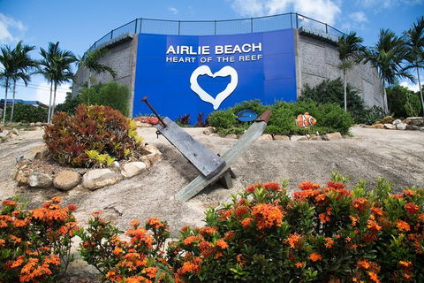 Airport Transfers - Return (round Fare) Share Shuttle Service - Accommodation Fremantle 1