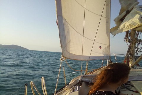 Townsville Sunset Sail Sailing Cruise Boat Tour - Accommodation Fremantle 5