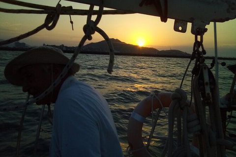 Townsville Sunset Sail Sailing Cruise Boat Tour - Accommodation Fremantle 9