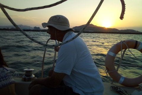 Townsville Sunset Sail Sailing Cruise Boat Tour - Accommodation Fremantle 4