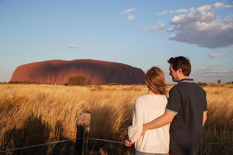 Uluru (Ayers Rock) Sunset With Outback Barbecue Dinner And Star Tour - Accommodation Fremantle 0
