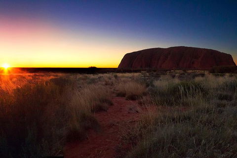 Uluru (Ayers Rock) Sunset Tour - Accommodation Fremantle 3