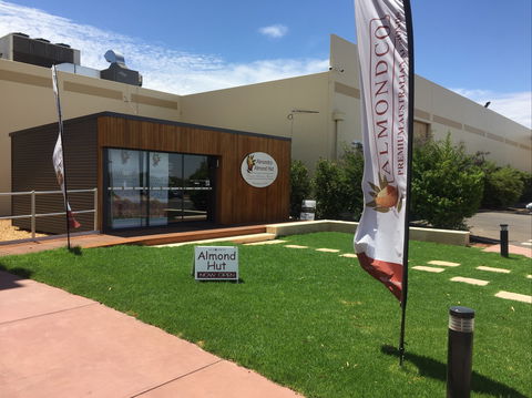Almondco Almond Hut - Accommodation Fremantle 0