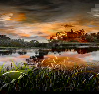 Lake McIntyre