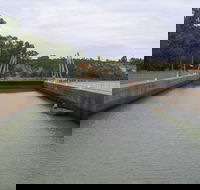 Lock 4 - Accommodation Fremantle