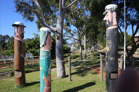 Maryboroughs Bollards - Accommodation Fremantle 1