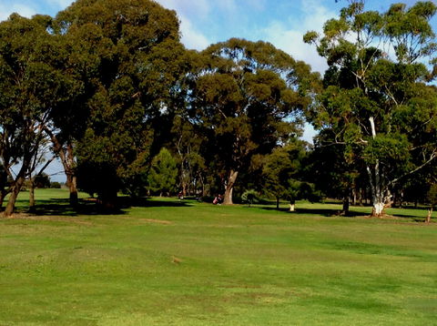 Nathalia Golf Club - Accommodation Fremantle 2