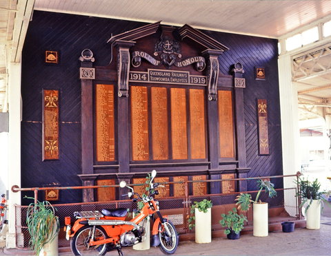 Toowoomba Railway Station, Memorial Honour Board - Accommodation Fremantle 0