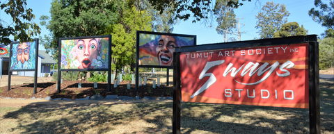 Tumut Art Society 5Ways Gallery - Accommodation Fremantle 0