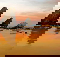 Glasshouse Rocks and Pillow Lava - Accommodation Fremantle