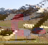 Magnetic Hill - Accommodation Fremantle