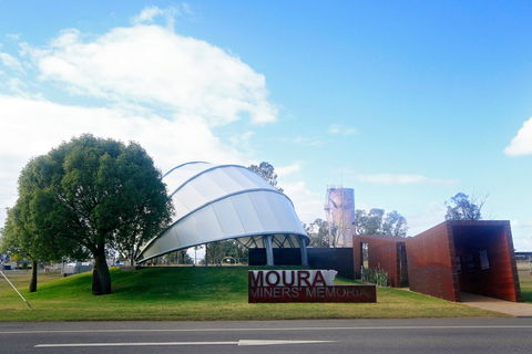Moura - Accommodation Fremantle 0
