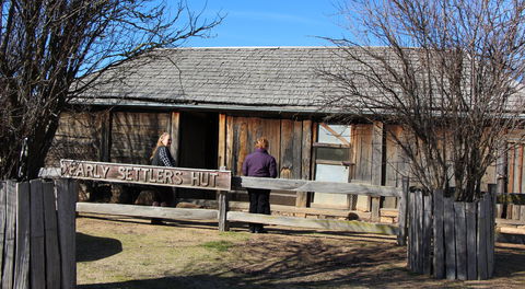 Early Settlers Hut - Accommodation Fremantle 1