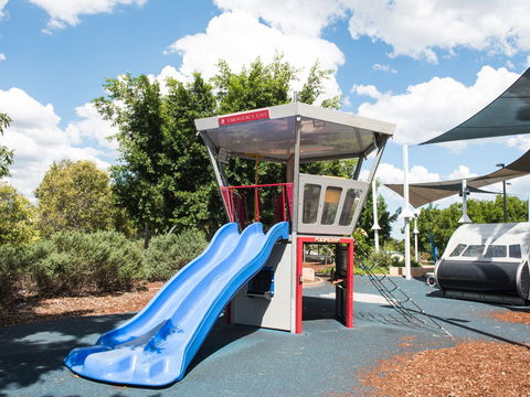 Lobley Park - Accommodation Fremantle 1