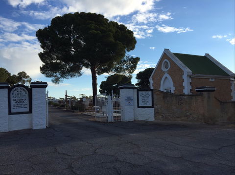 Moonta Cemetery - Accommodation Fremantle 2