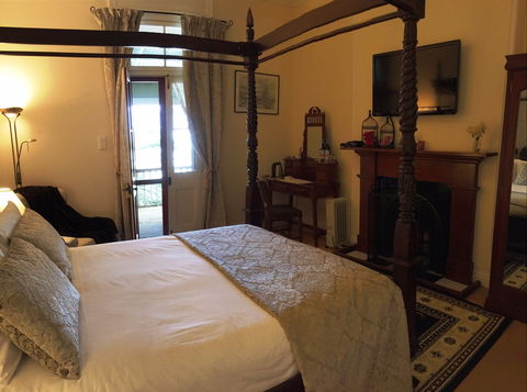 Abbey Of The Roses - Accommodation Fremantle 1