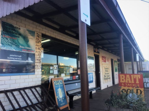 Peterborough Licensed Grocers - Accommodation Fremantle 1