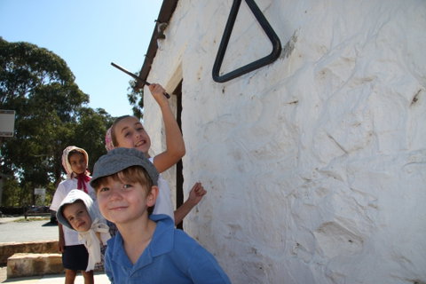 St John's Schoolhouse Museum - Accommodation Fremantle 2