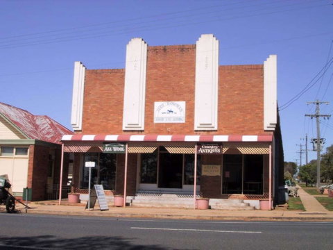 Talbragar Country Antiques - Accommodation Fremantle 0