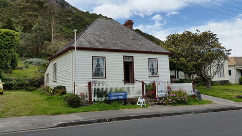 Joe Lyons Cottage - Accommodation Fremantle 0