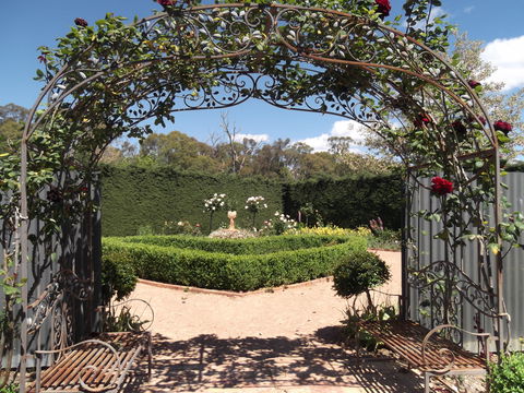 High Country Maze - Accommodation Fremantle 2