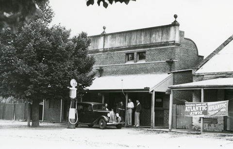 Jindera Heritage Walk - Accommodation Fremantle 0
