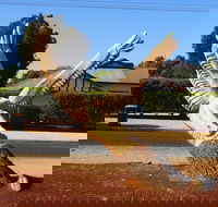 Loxton Tree sculptures - Accommodation Fremantle