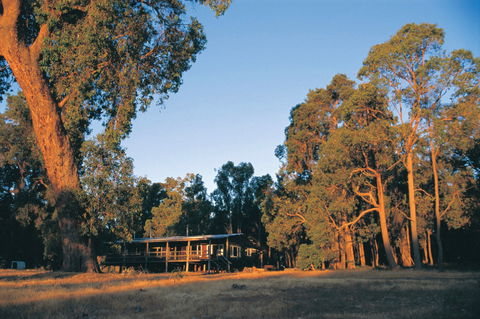 Perth Hills - Accommodation Fremantle 1