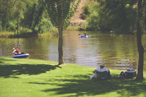 The Lions Junction Park - Tumut - Accommodation Fremantle 0