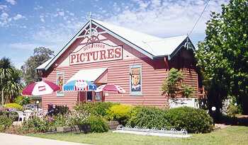 Huskisson Pictures - Accommodation Fremantle 0