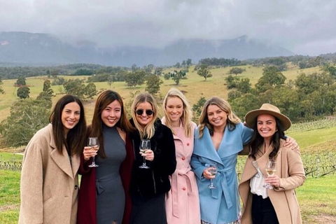 Taste Of The Blue Mountains - Lunch & Wine Tasting, Beer, Cider & Gin Tasting - Accommodation Fremantle 10