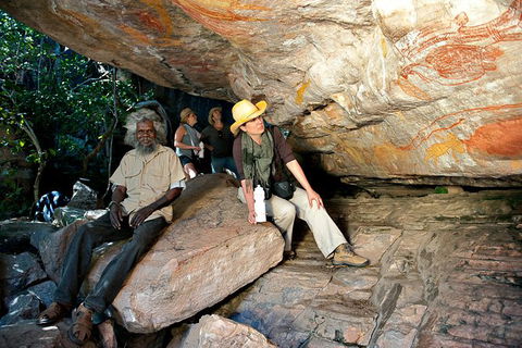 Arnhem Land Injalak Hill Full-Day Tour From Jabiru - Accommodation Fremantle 3