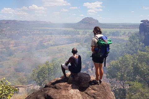 Arnhem Land Injalak Hill Full-Day Tour From Darwin - Accommodation Fremantle 9