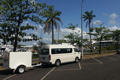 Airport Transfer To Or From Port Douglas Hotels For Up To 13 People (7am-10pm) - Accommodation Fremantle 2