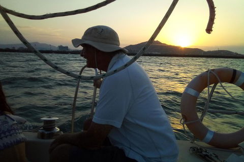 Sailing Boat Overnight Live Aboard Experience Townsville - Accommodation Fremantle 0